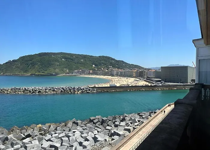 Titanic Apartman San Sebastián